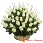 Canastillo Grande con 40 Rosas Blancas