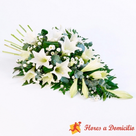 Cubre Urna de flores con 15 Liliums Blancos