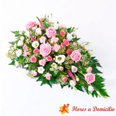 Cubre Urna de flores con 6 rosas rosadas y flores mix en tonos rosa