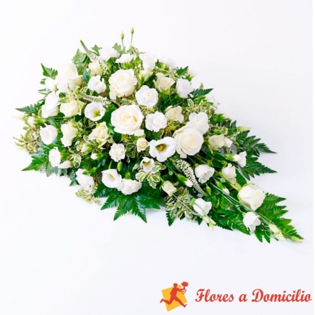 Cubre Urna de flores con 6 rosas blancas y flores mix en tonos Blancos