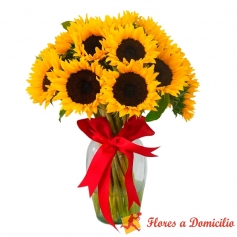 Florero con 15 Girasoles Mas Flores Mix