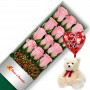 OFERTA DE CAJA CON 12 ROSAS ROSADAS MAS PELUCHE Y GLOBO TE AMO